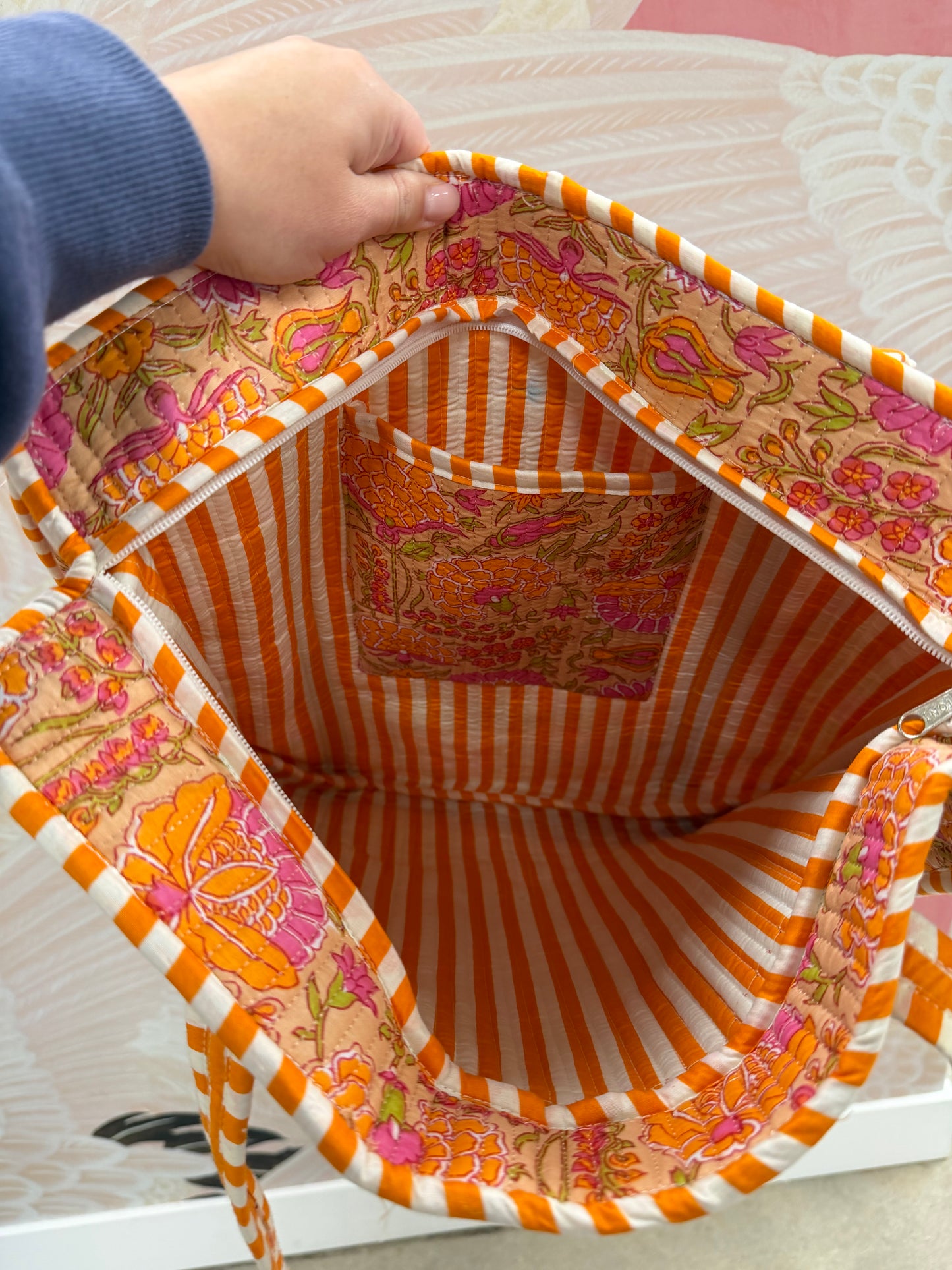 Quilted Tote Bag with Zipper